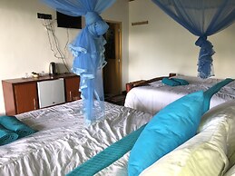 Rainbow Sky Cottage Ella