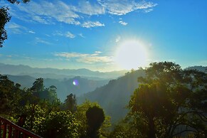 Rainbow Sky Cottage Ella