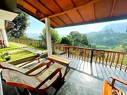 Rainbow Sky Cottage Ella