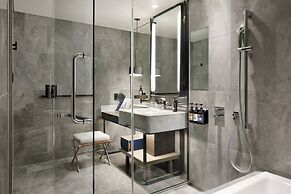 mesm Tokyo, Autograph Collection