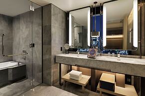 mesm Tokyo, Autograph Collection