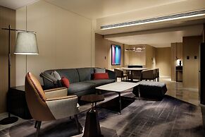 mesm Tokyo, Autograph Collection