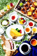 mesm Tokyo, Autograph Collection