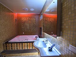 Lai Yin Motel