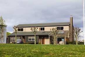 Country Lodge Kinloch