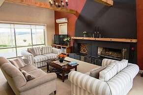 Country Lodge Kinloch