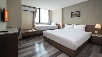 B2 Korat Premier Hotel