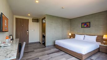 B2 Korat Premier Hotel