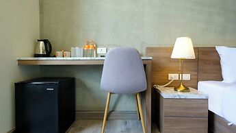 B2 Korat Premier Hotel