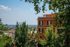 Daplace - Terenzia Apartment