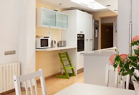 Centric Apartment Barna