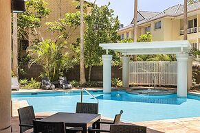 Oaks Gold Coast Hotel