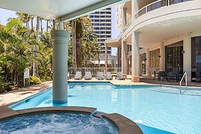Oaks Gold Coast Hotel