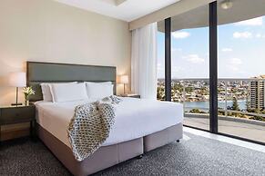 Oaks Gold Coast Hotel