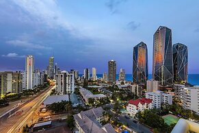 Oaks Gold Coast Hotel