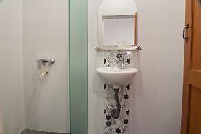 Poolside Villa - Hostel