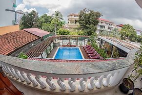 Poolside Villa - Hostel