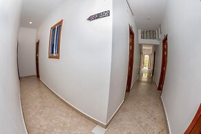 Poolside Villa - Hostel