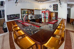 Poolside Villa - Hostel