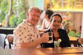 Poolside Villa - Hostel