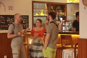 Poolside Villa - Hostel