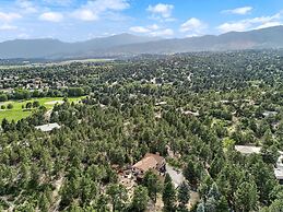 5BR Poe Manor Entertain,hot Tub+has Everything!