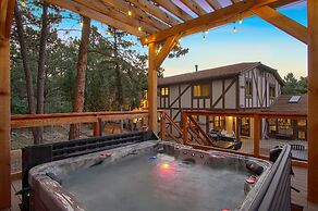 5BR Poe Manor Entertain,hot Tub+has Everything!