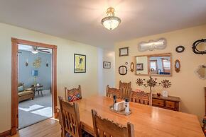 Pet Friendly 1900 Classic 3 Bedroom Value