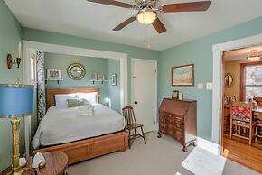 Pet Friendly 1900 Classic 3 Bedroom Value