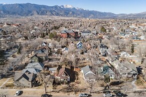 Pet Friendly 1900 Classic 3 Bedroom Value