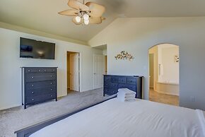 5BR Theatre & Arcade AF Academy Trails, W/hot Tub!