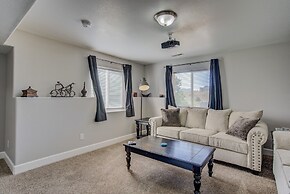 5BR Theatre & Arcade AF Academy Trails, W/hot Tub!