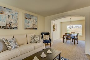 5BR Theatre & Arcade AF Academy Trails, W/hot Tub!