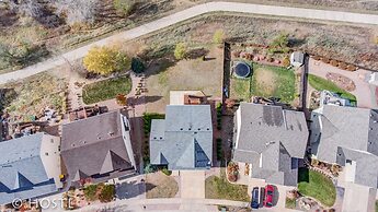 5BR Theatre & Arcade AF Academy Trails, W/hot Tub!