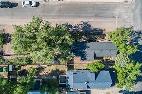 Craft Brewery Perfection! Charming & Dog-friendly