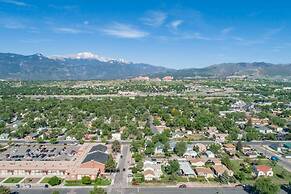 Craft Brewery Perfection! Charming & Dog-friendly