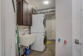 3BR Modern Marveldowntown Customprivate Balcony