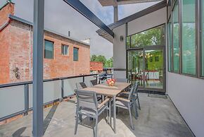 3BR Modern Marveldowntown Customprivate Balcony