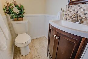 Palmer Park Trails & Space 4 Bdrm Cntrl Location