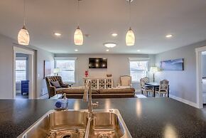 2BR Modern & Chic Comfy Home in Old Colorado