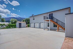 2BR Modern & Chic Comfy Home in Old Colorado