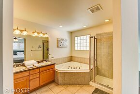 3BR Classic Home Quiet Neighborhooddog Friendly