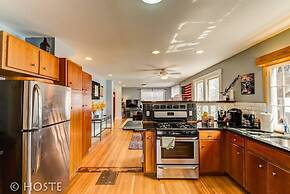 3BR Classic Home Quiet Neighborhooddog Friendly