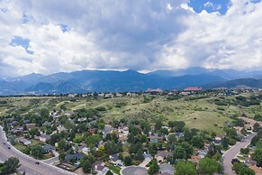 4BR Garden of the Gods Family Getaway