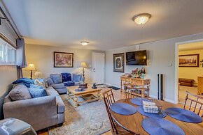 Garden-level Perfect Hot tub Fire Pit & More!