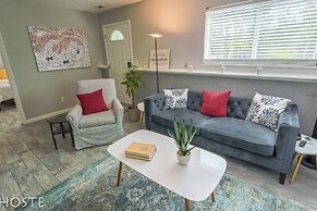 2BR Garden-level Great Outdoors Dog Friendly