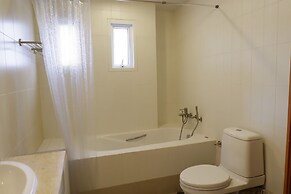 Pacific Residence 39