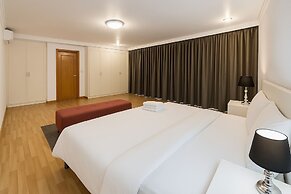 Pacific Residence 39