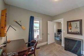 2BR Downtown Adventure Pikes Peak Views AC!