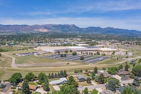 Pikes Peak Views Usaf Academy Dog-friendly